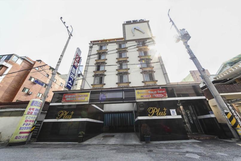 Plus Motel Gwangju Metropolitan City Exteriör bild